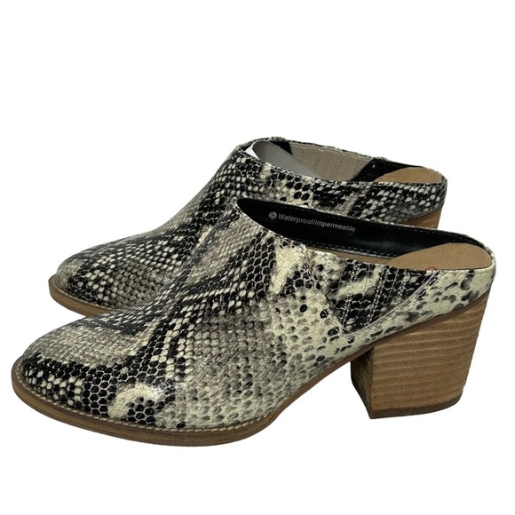New Blondo Norwich Natural Snake Leather Mules - Picture 3 of 16